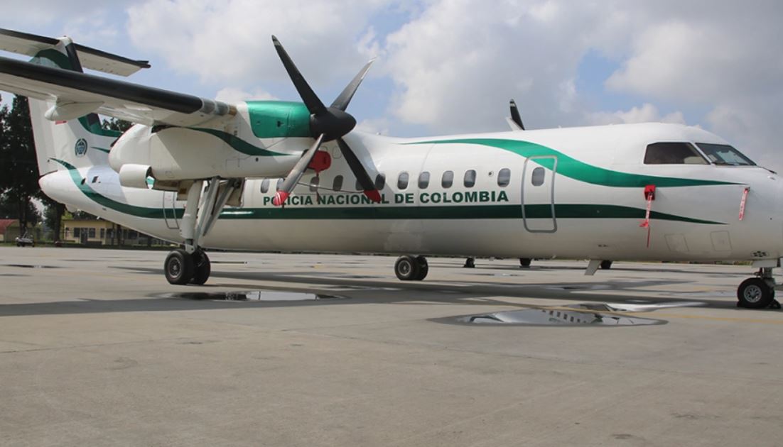 Avión de la Policía de Colombia fue atacado a tiros en pleno vuelo (Video)