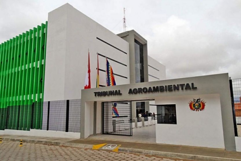 VIDEO: sicarios acribillaron a un magistrado en Bolivia y una cámara capturó todo