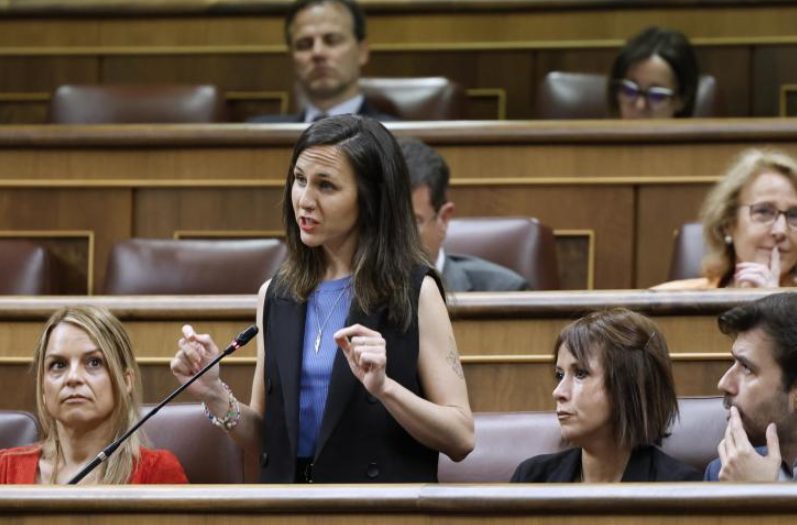 Podemos acusó a Sánchez de decepcionar a los progresistas con la trama de Zapatero