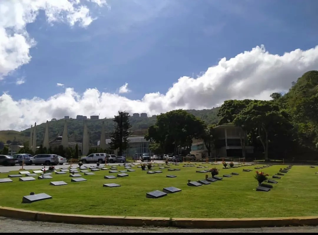 Cuerpo de Víctor Hugo Quero fue trasladado al Cementerio del Este tras exhumación (VIDEO)