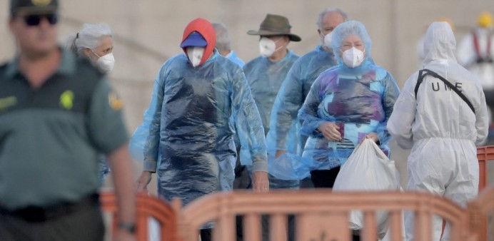 Los 22 casos contacto franceses de una pasajera del crucero han dado negativo en el test