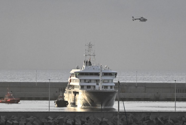 Australia repatría a ciudadanos del crucero Hondius y prepara cuarentenas a su llegada
