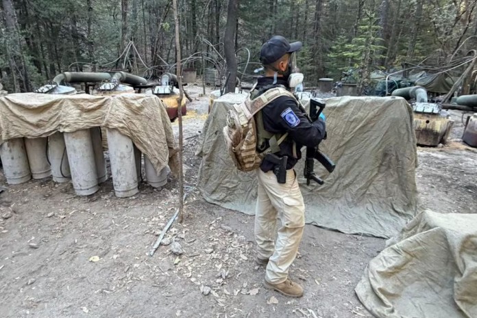 Fiscalía de Chihuahua afirma que hubo "extranjeros" en operativo contra el narcotráfico