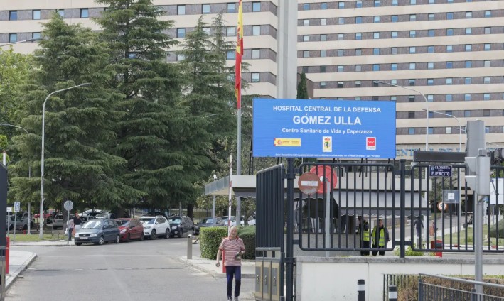 El español con hantavirus aislado en un hospital sigue con síntomas pero estabilizado