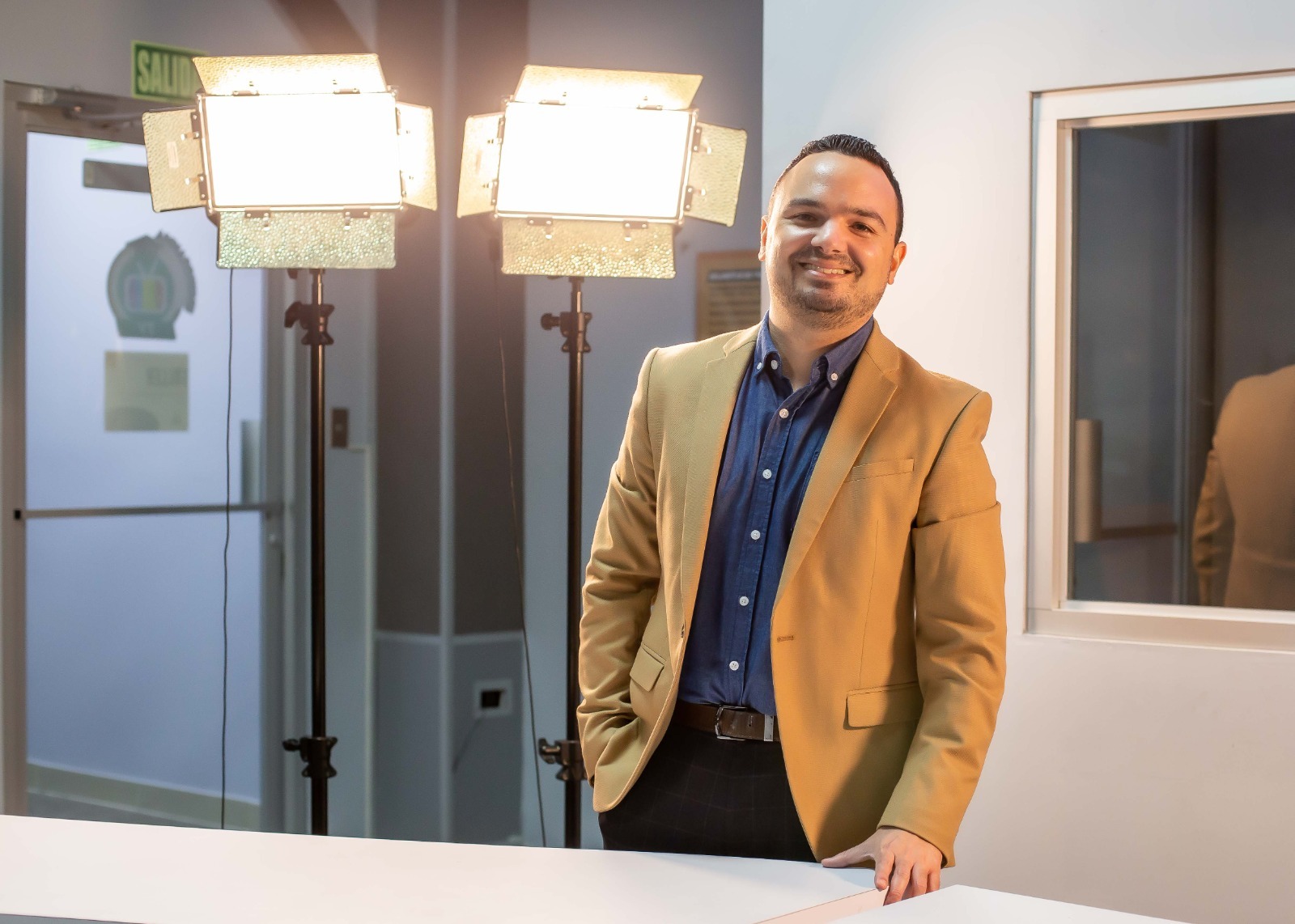 Ángel Velázquez: cómo “el poder de lo visible” inspira a una nueva generación de líderes (VIDEO)