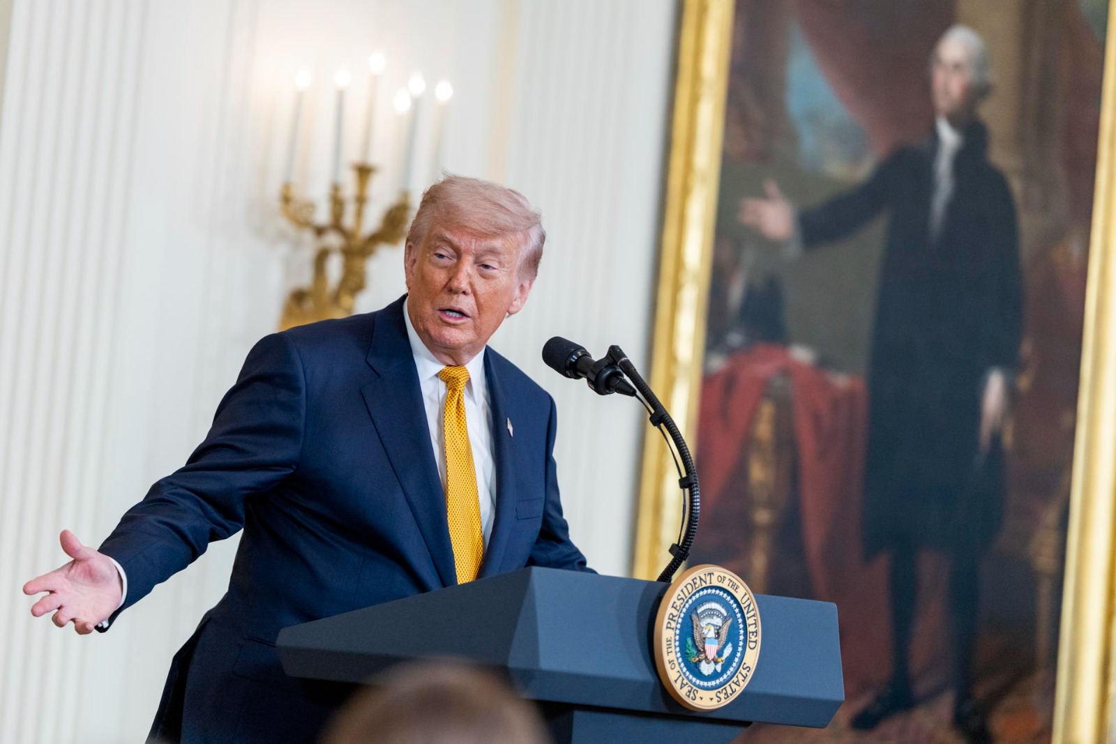 Trump afirmó que hay conversaciones "muy buenas" con Irán y confía en un acuerdo