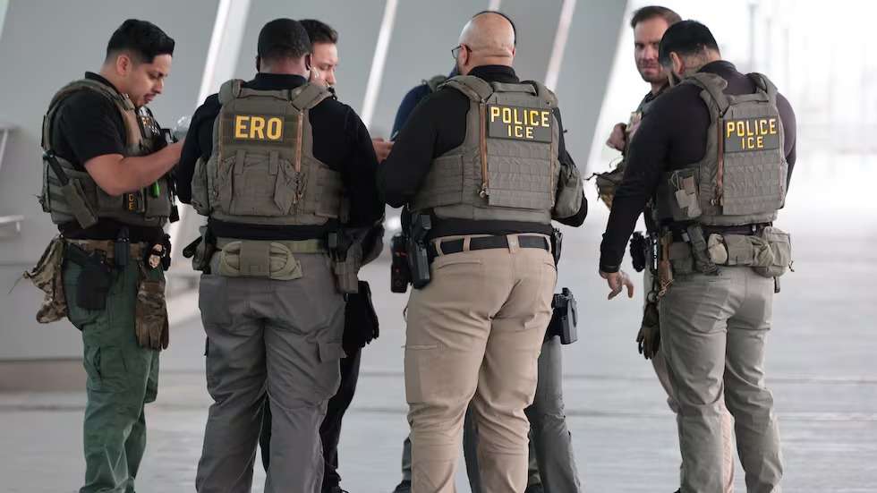 Nueva York tomó drástica decisión contra agentes de ICE