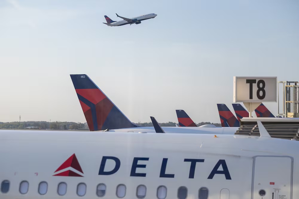 Pasajeros de un vuelo que partió de Atlanta pasaron ocho horas en el aire sin llegar a su destino