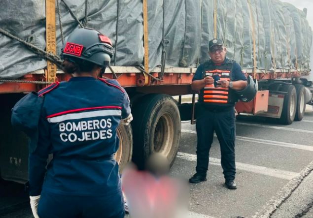 Terrible accidente en Cojedes: Un ciclista murió al instante luego de ser arrollado por una gandola