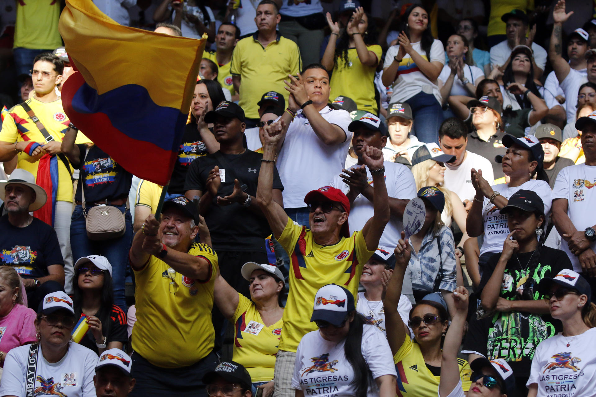 Colombianos en Venezuela vuelven a votar en sus presidenciales tras ocho años de 