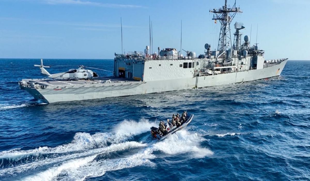 Alerta en el Índico: piratas secuestraron un petrolero en zona de intervención de la Armada española