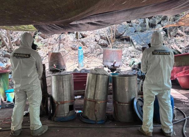 México asestó duro golpe a un peligroso Cártel tras desmantelar cinco narcolaboratorios de drogas