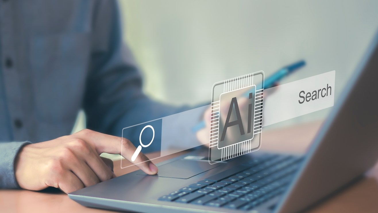 Hombre usó un bot con inteligencia artificial para conseguir 50 entrevistas en un mes: cómo lo hizo