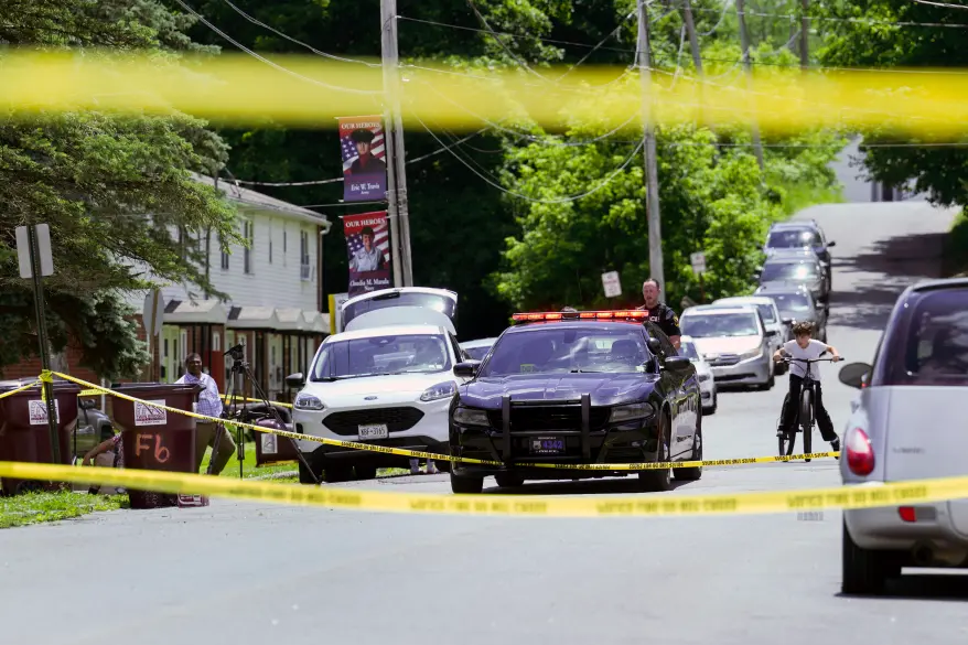 Horror en Nueva York: hallaron muertos a seis miembros de una familia dentro de una vivienda