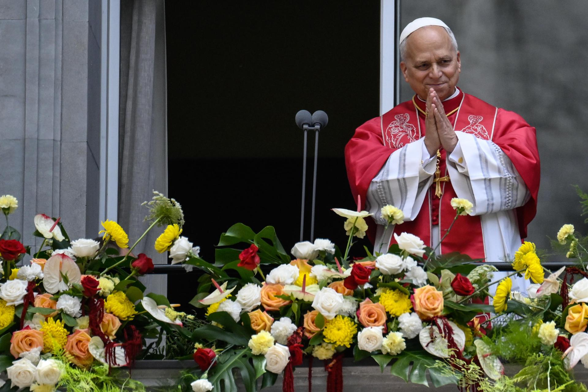 El Papa pide cultivar el amor en la política, las redes y to