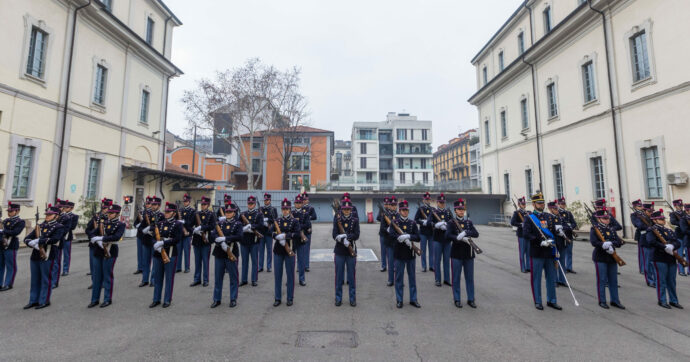 Detenido un profesor de una escuela militar italiana por abusar de siete alumnos