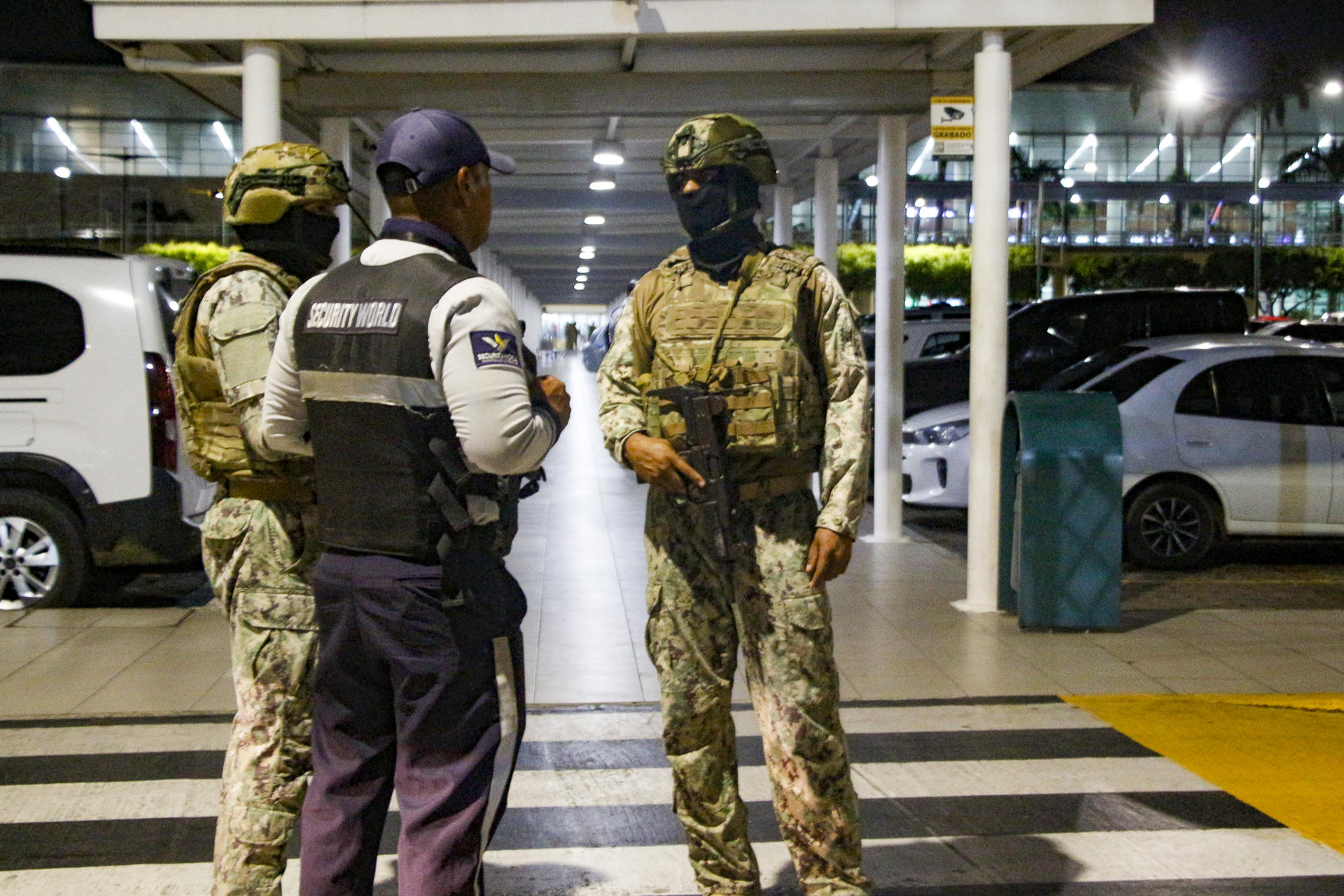 Ecuador desplegó 13 mil militares en cuatro provincias para reforzar operaciones contra el crimen