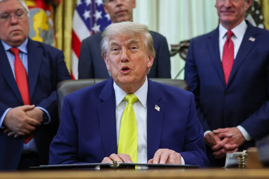 Donald Trump indultó al excongresista Stephen Buyer, condenado por uso de información privilegiada