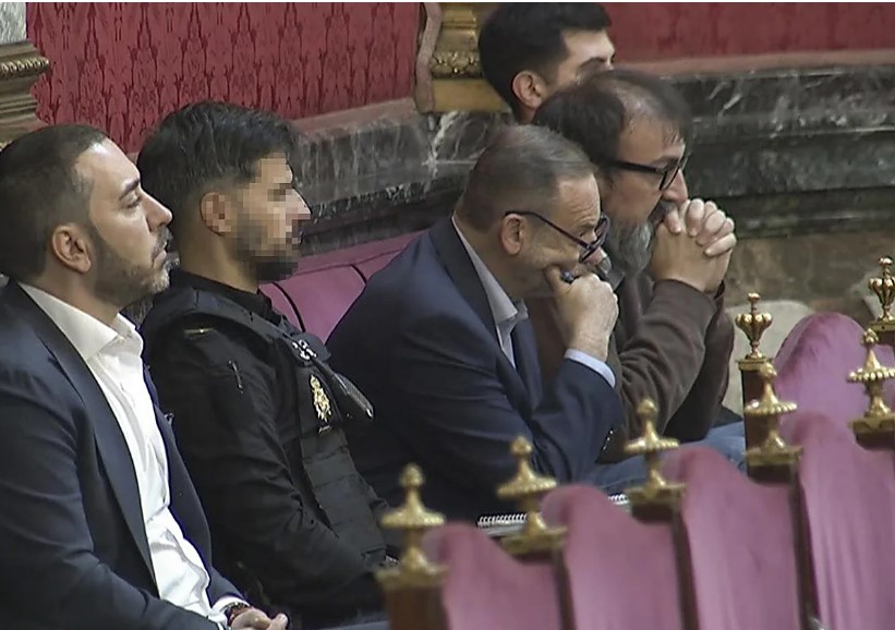 ABC: El Psoe pagó en secreto las defensas de José Luis Ábalos y Koldo García