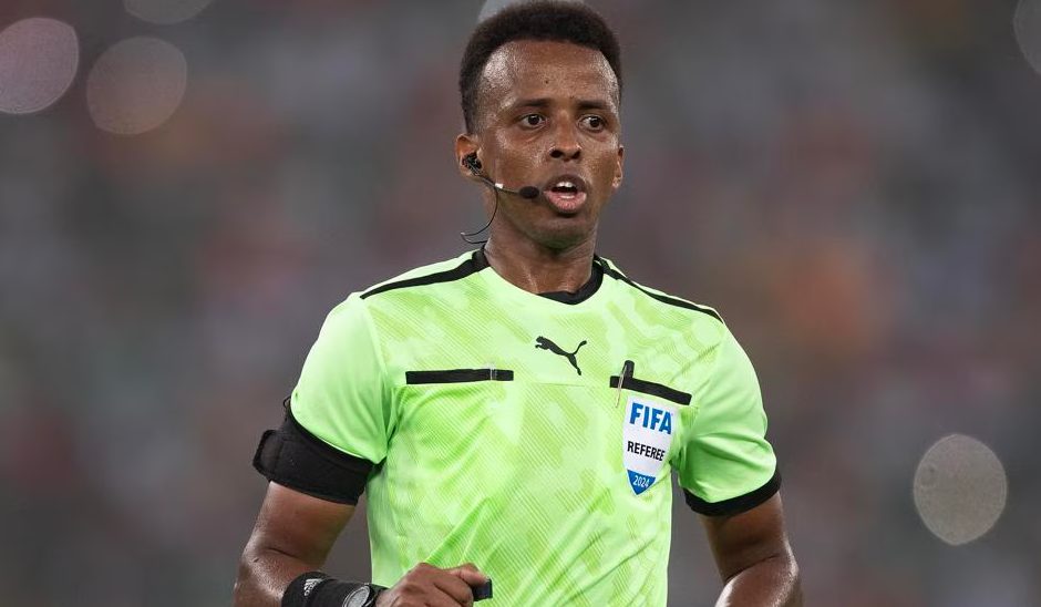 El árbitro somalí vetado por EEUU pitará la final de la Supe