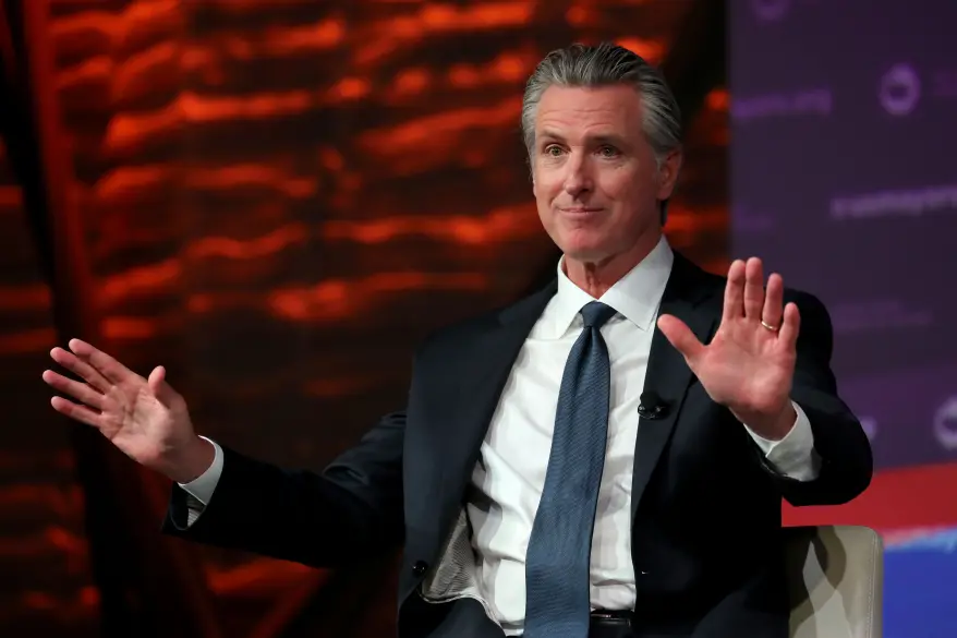 Gavin Newsom y Kamala Harris rompieron el silencio