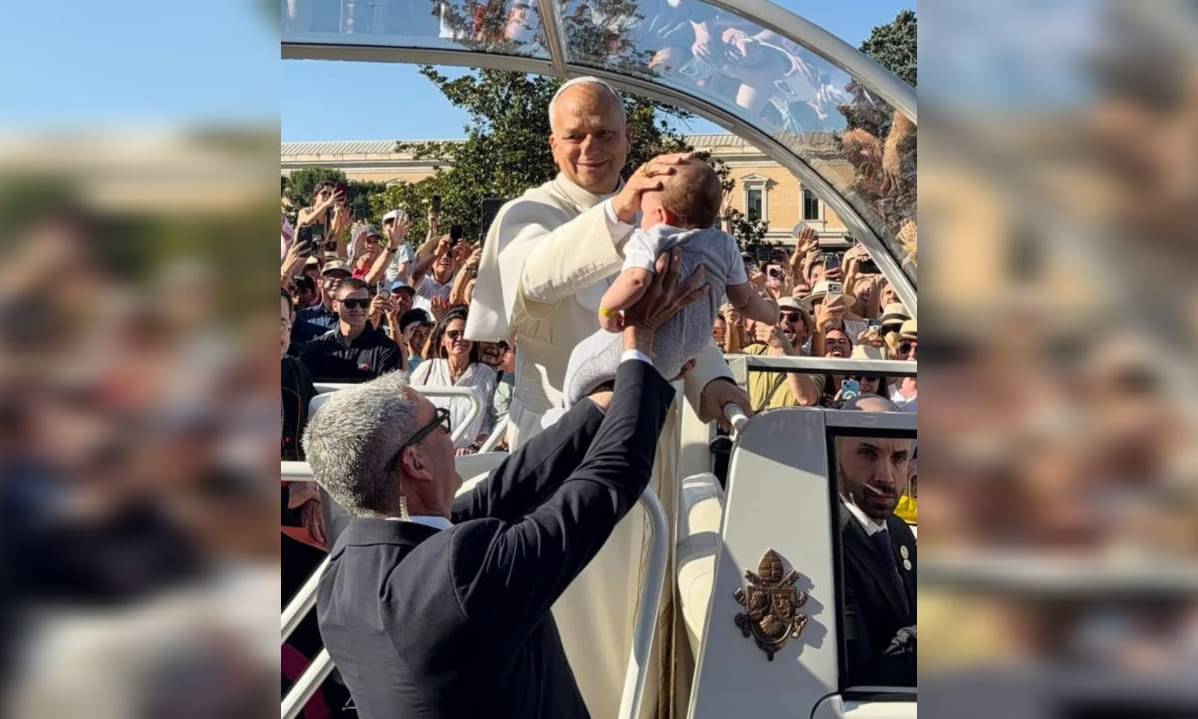 Hijo de migrante venezolano recibió la bendición d