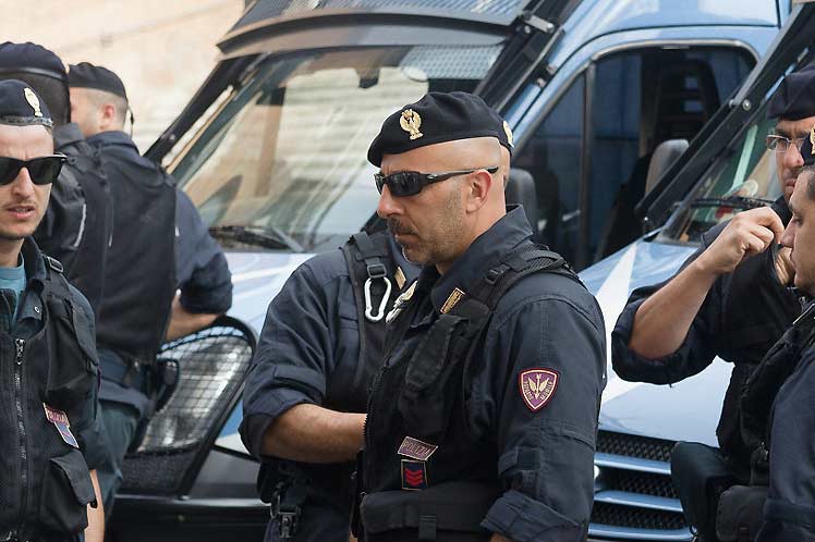 Al menos ocho detenidos en Italia tras desarticular una red que importaba cocaína desde Suramérica