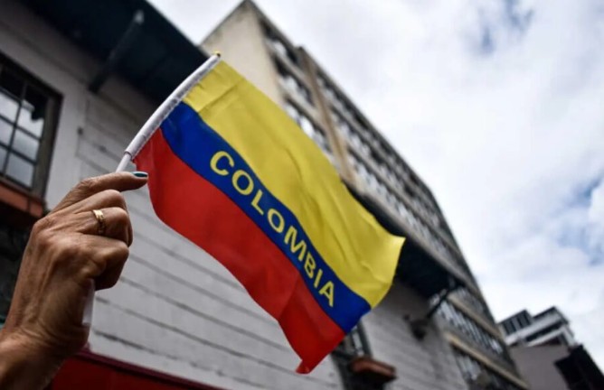 Colombia instala la mayor misión de observadores a dos días de segunda vuelta presidencial