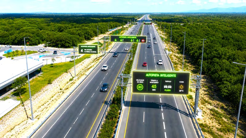 Construyeron la primera “autopista inteligente” de California que cambiaría la forma de viajar