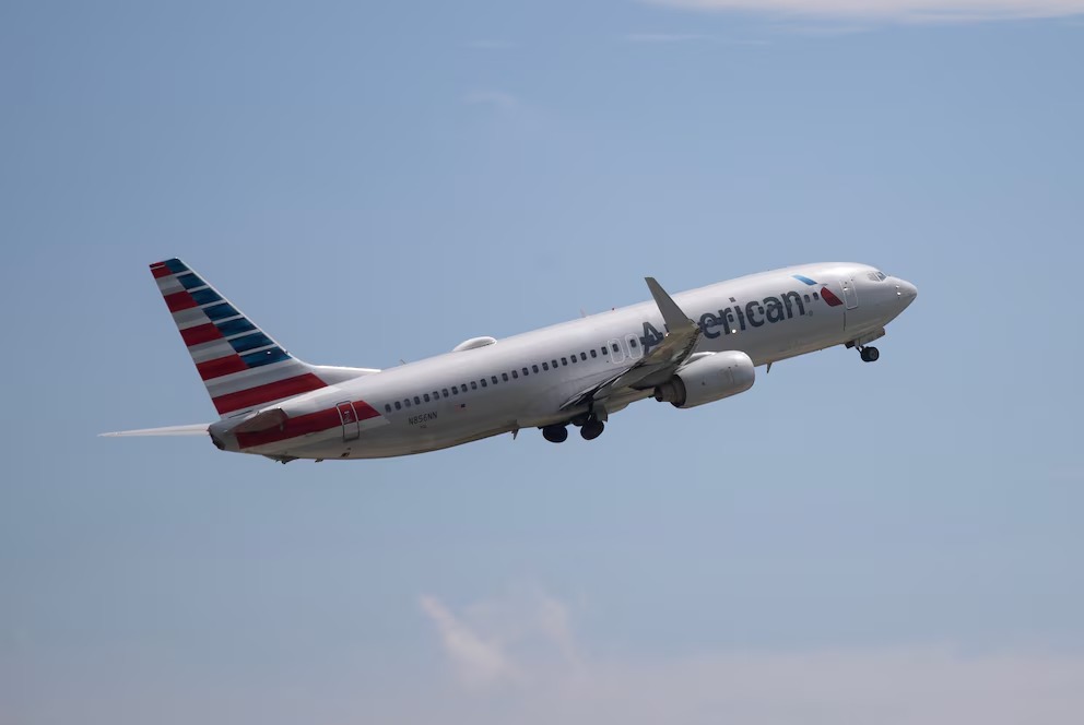 Cover image for American Airlines suspenderá temporalmente seis rutas en EEUU por este motivo