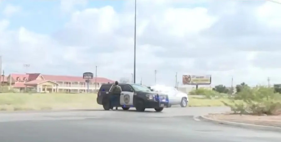 Pánico en Texas: Atacante fue abatido luego de tiroteo que dejó un muerto y 11 heridos