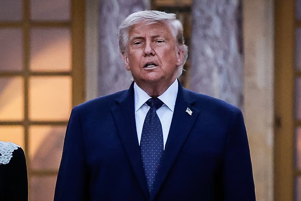 Donald Trump protagonizó una acalorada discusión con un senador sobre la guerra en Irán a puerta cerrada