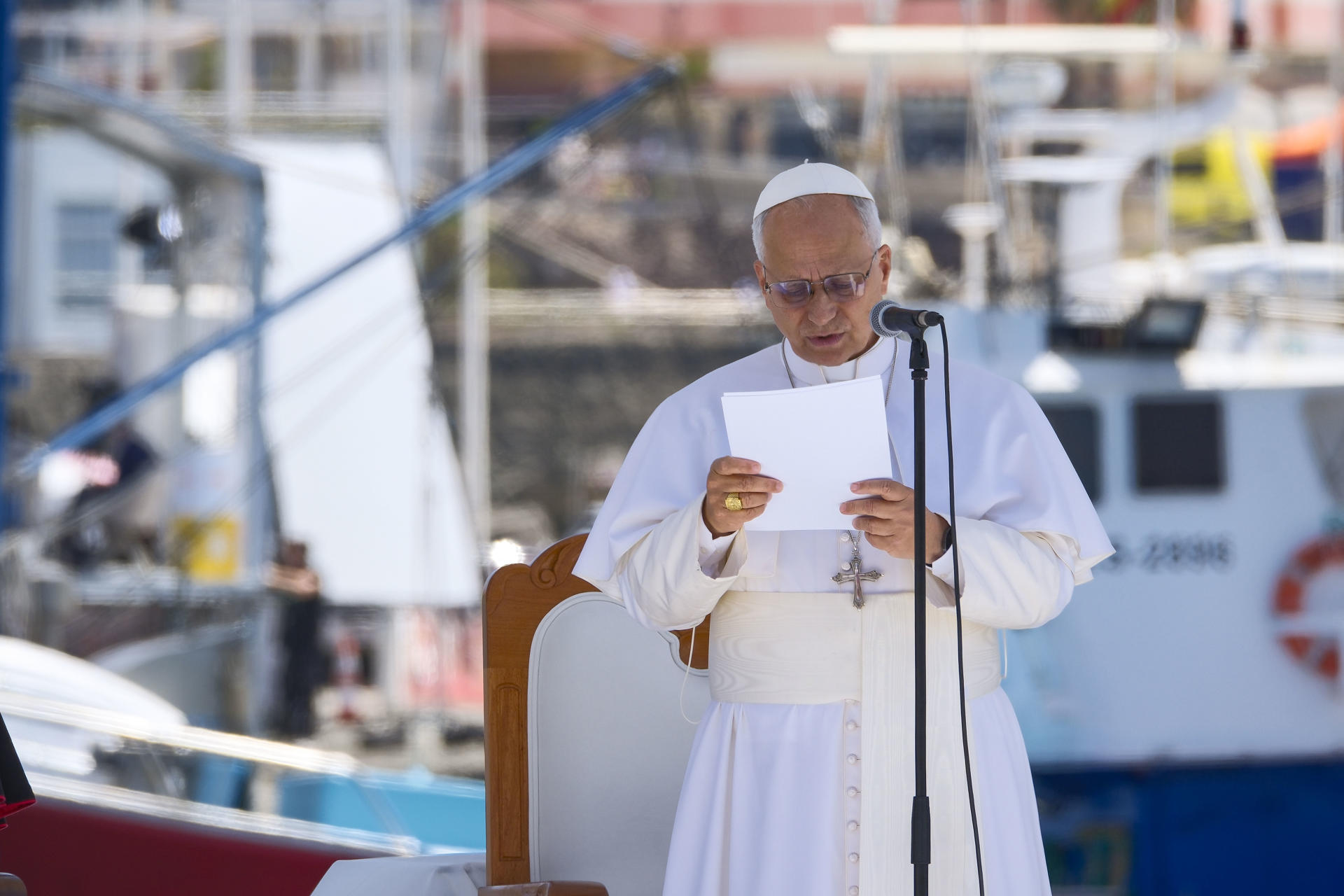 El papa León XIV apuntó que la Iglesia no puede permanecer m