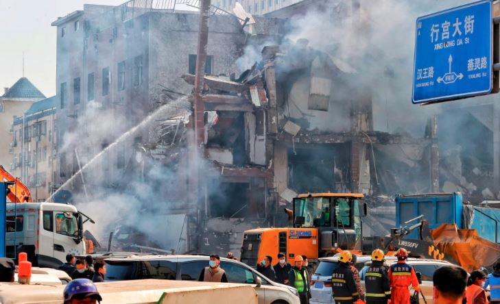 Al menos siete muertos y 17 heridos dejó fuerte explosión en
