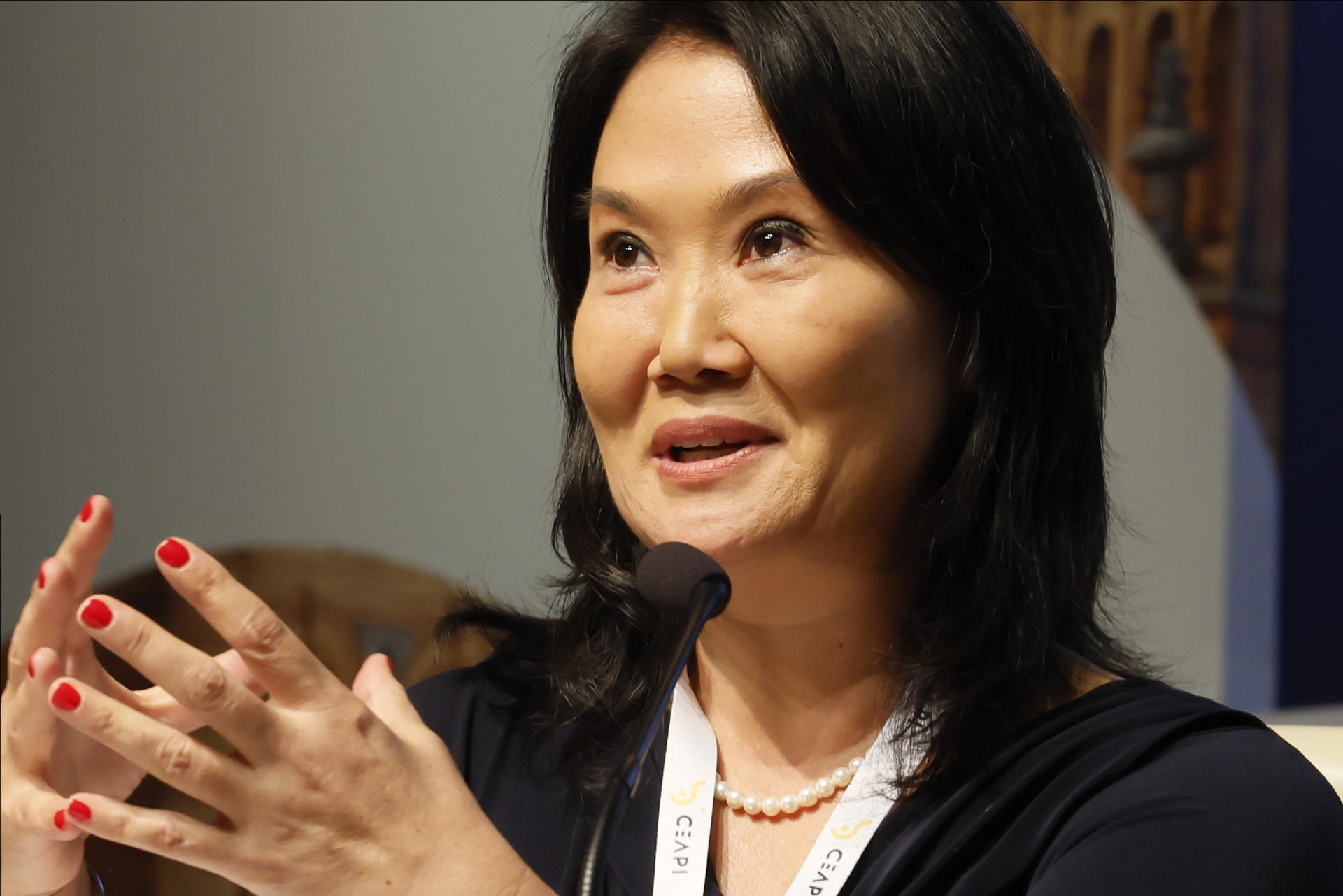 Keiko Fujimori espera ser proclamada como presidenta electa de Perú en los próximos días