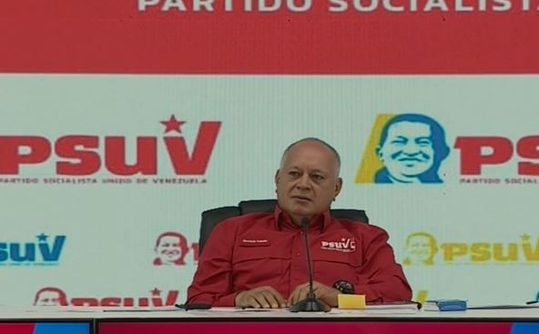Diosdado Cabello niega que Delcy Rodríguez se vaya