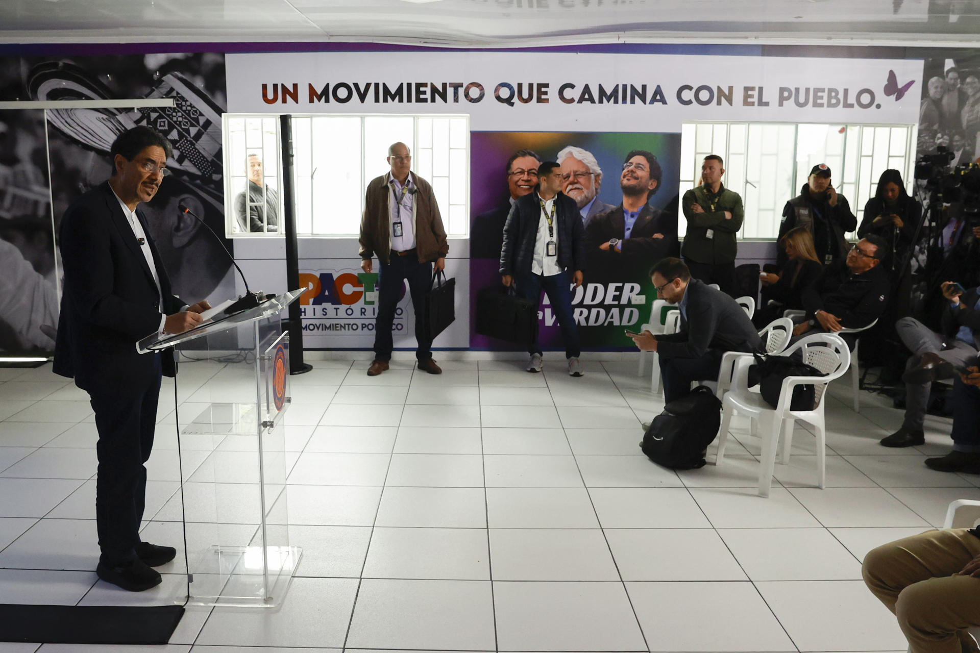 Partido de Iván Cepeda retiró reclamos electorales tras reconocer victoria de Abelardo De la Espriella