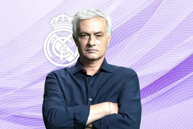 José Mourinho firma como entrenador del Real Madrid por las 