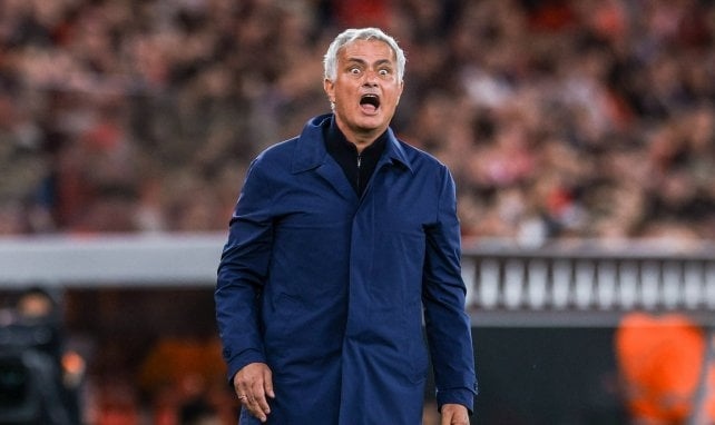 La llegada oficial de Mourinho al Real Madrid se retrasa y c
