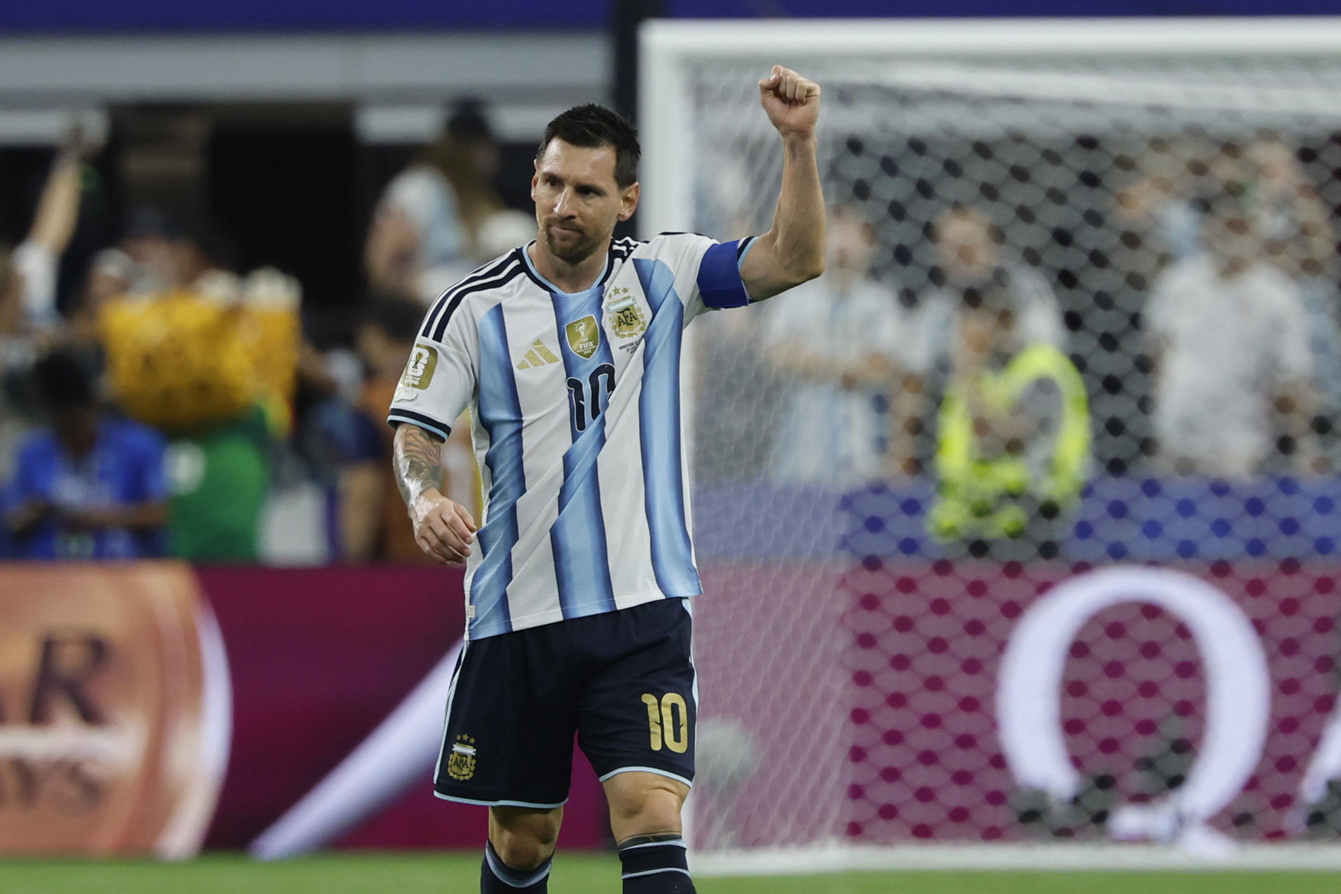 Récord, doblete y clasificación: otra exhibición de Messi ratificó la condición de Argentina como favorita en el Mundial