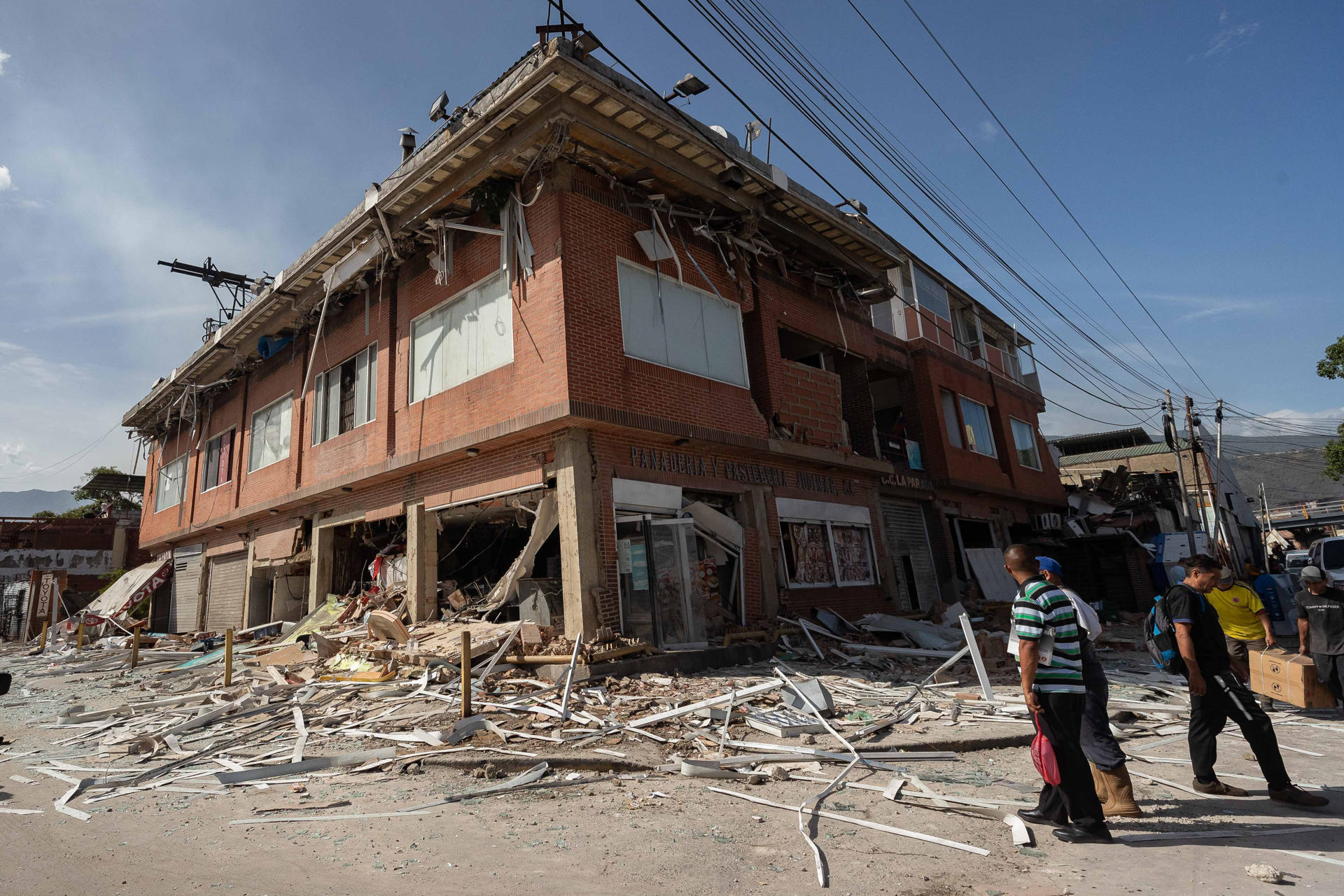 Portugal confirmó la muerte de dos connacionales en Venezuela tras fuertes terremotos
