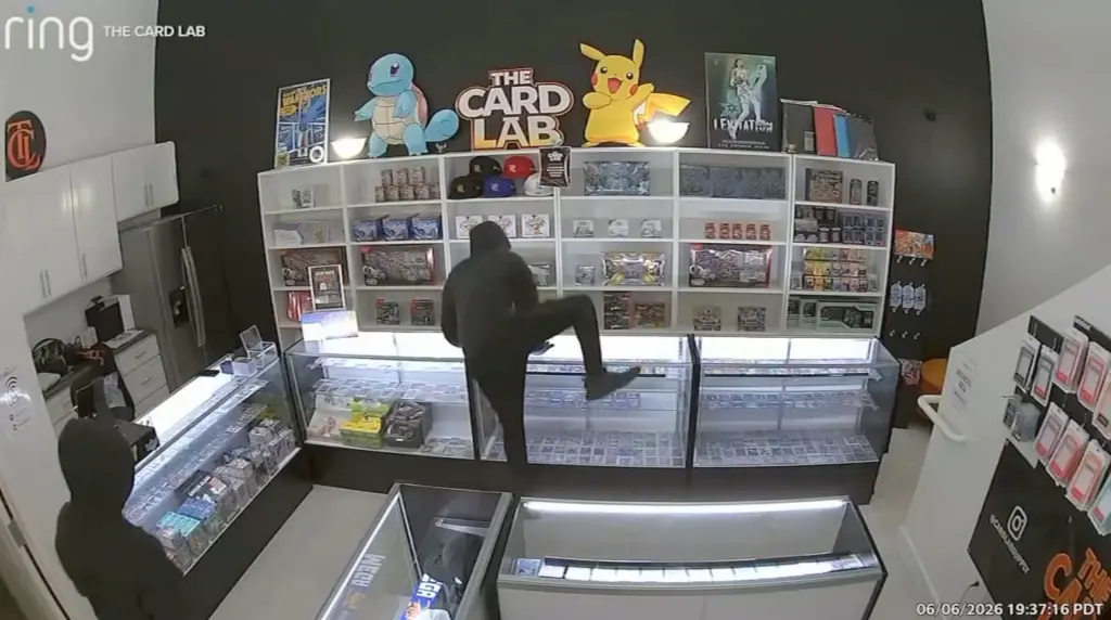 VIDEO: Un grupo de ladrones robó 15.000 dólares en cartas Po