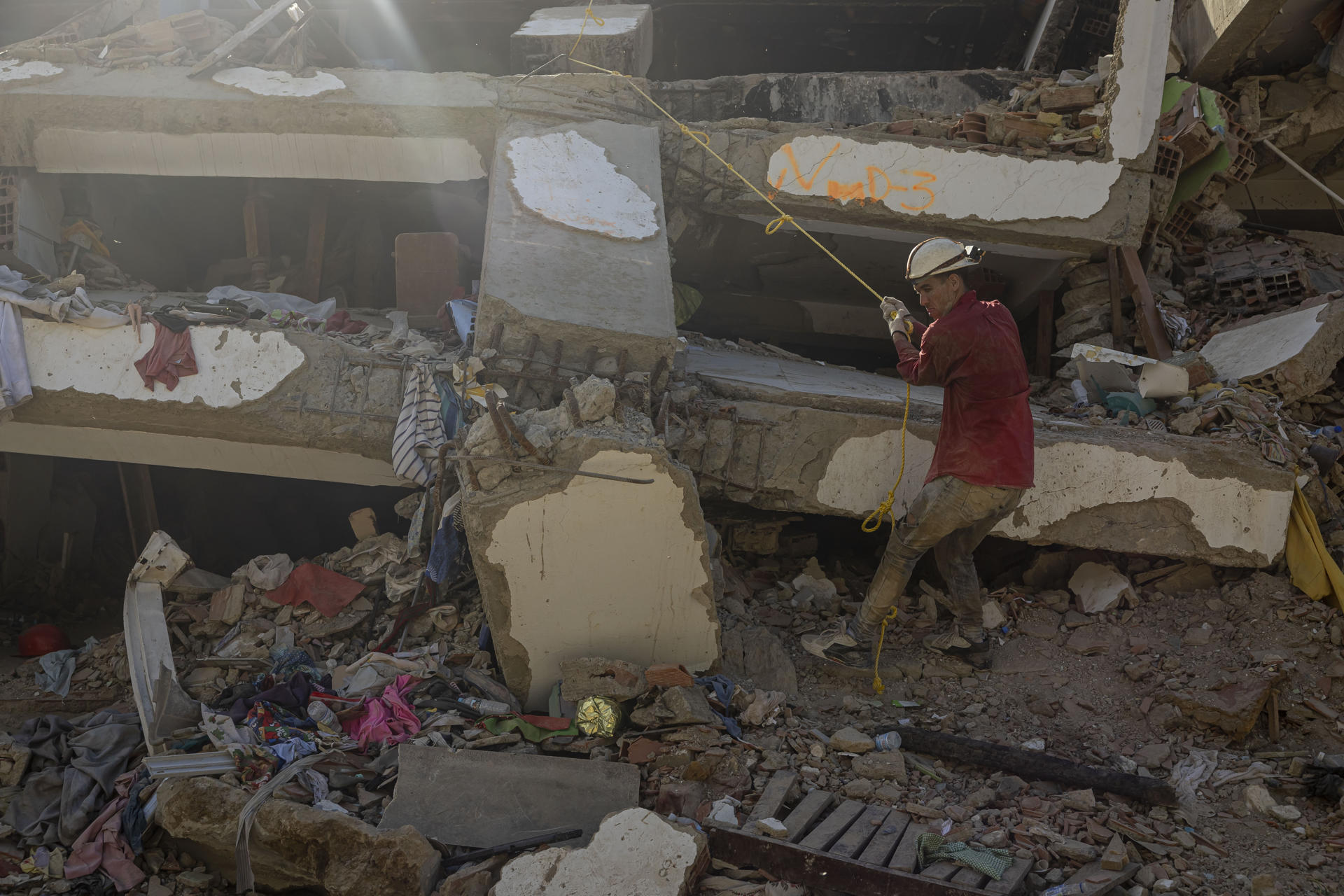 Arquitecto de la Ucab pide estudio científico previo a reconstrucción de La Guaira tras los terremotos