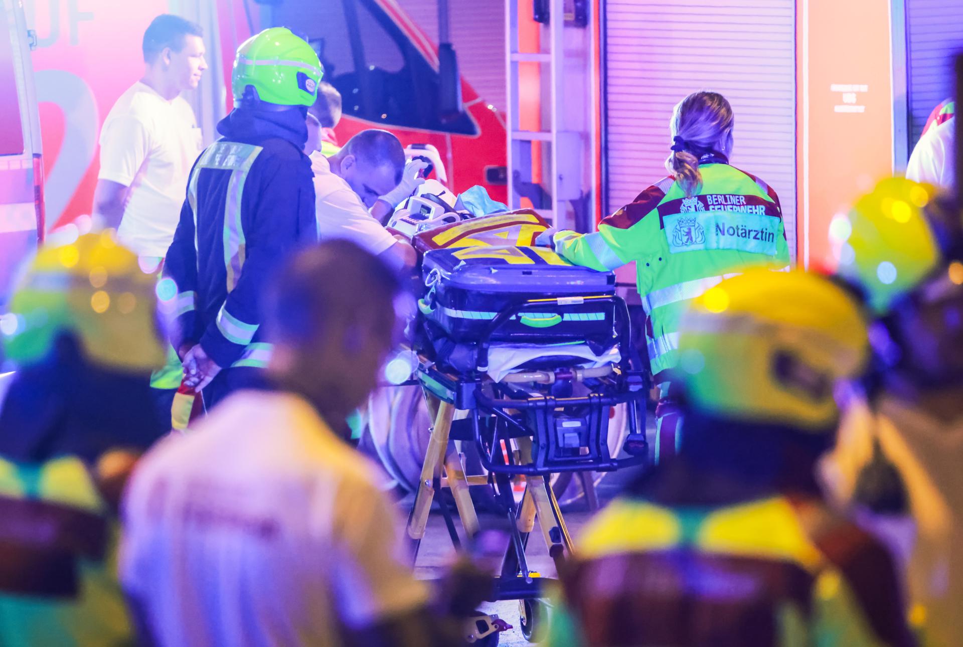 Al menos un muerto y 15 heridos dejó atropello múltiple en Berlín durante una festividad de Lgtbi