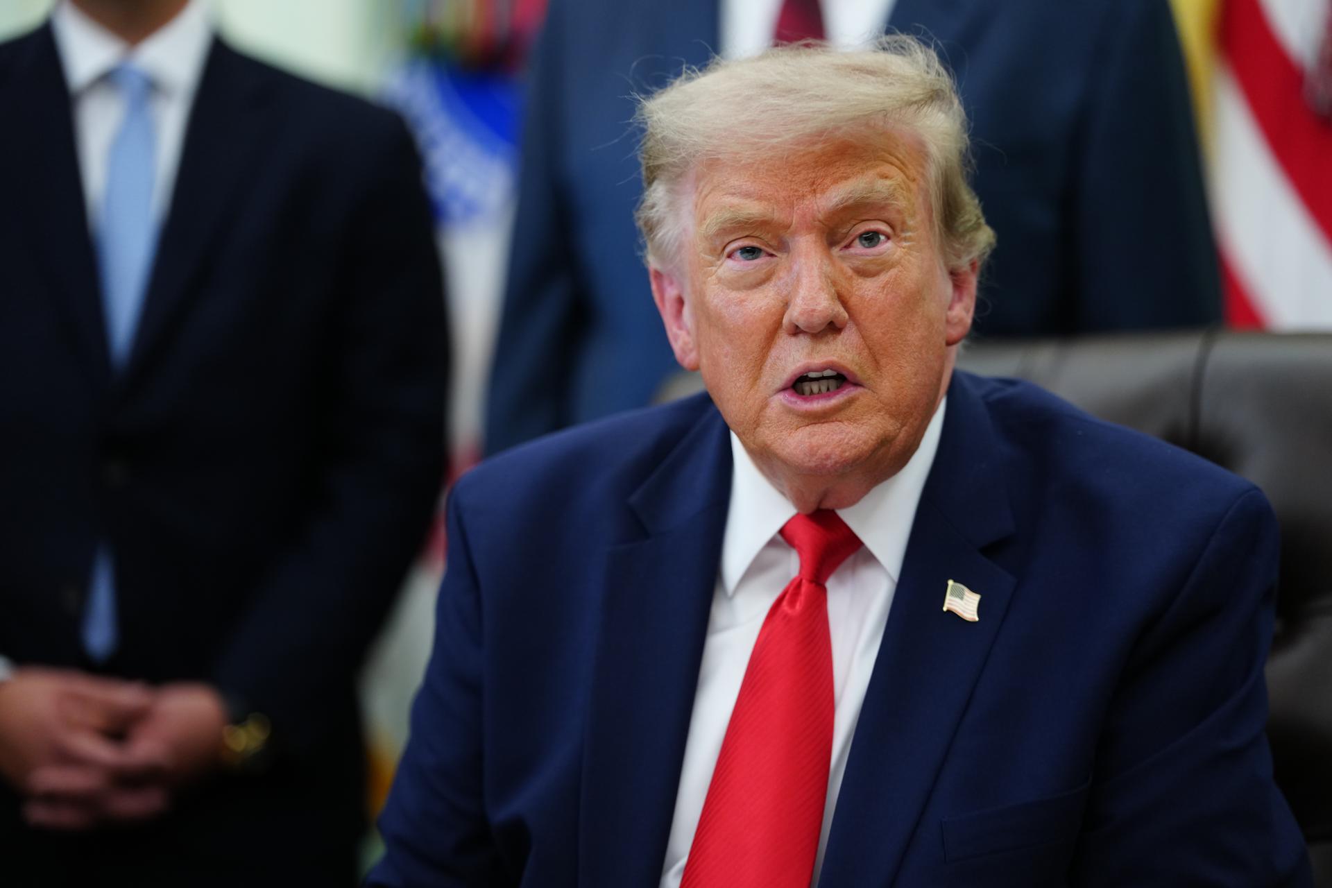 Tras reunirse con Zelenski, Trump reiteró su llamado a poner fin a la guerra en Ucrania