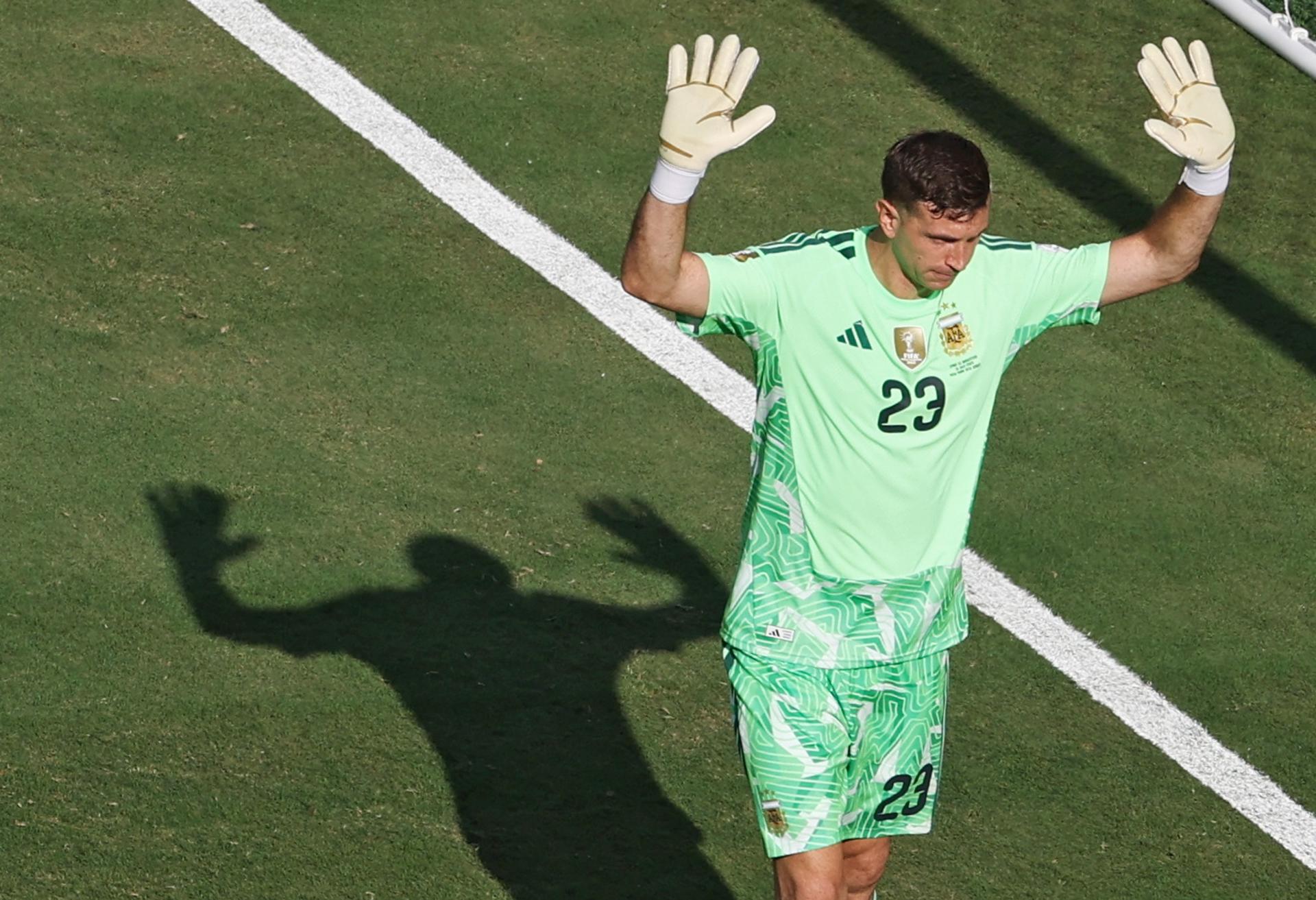Emiliano "Dibu" Martínez puso en duda su continuidad en la selección argentina