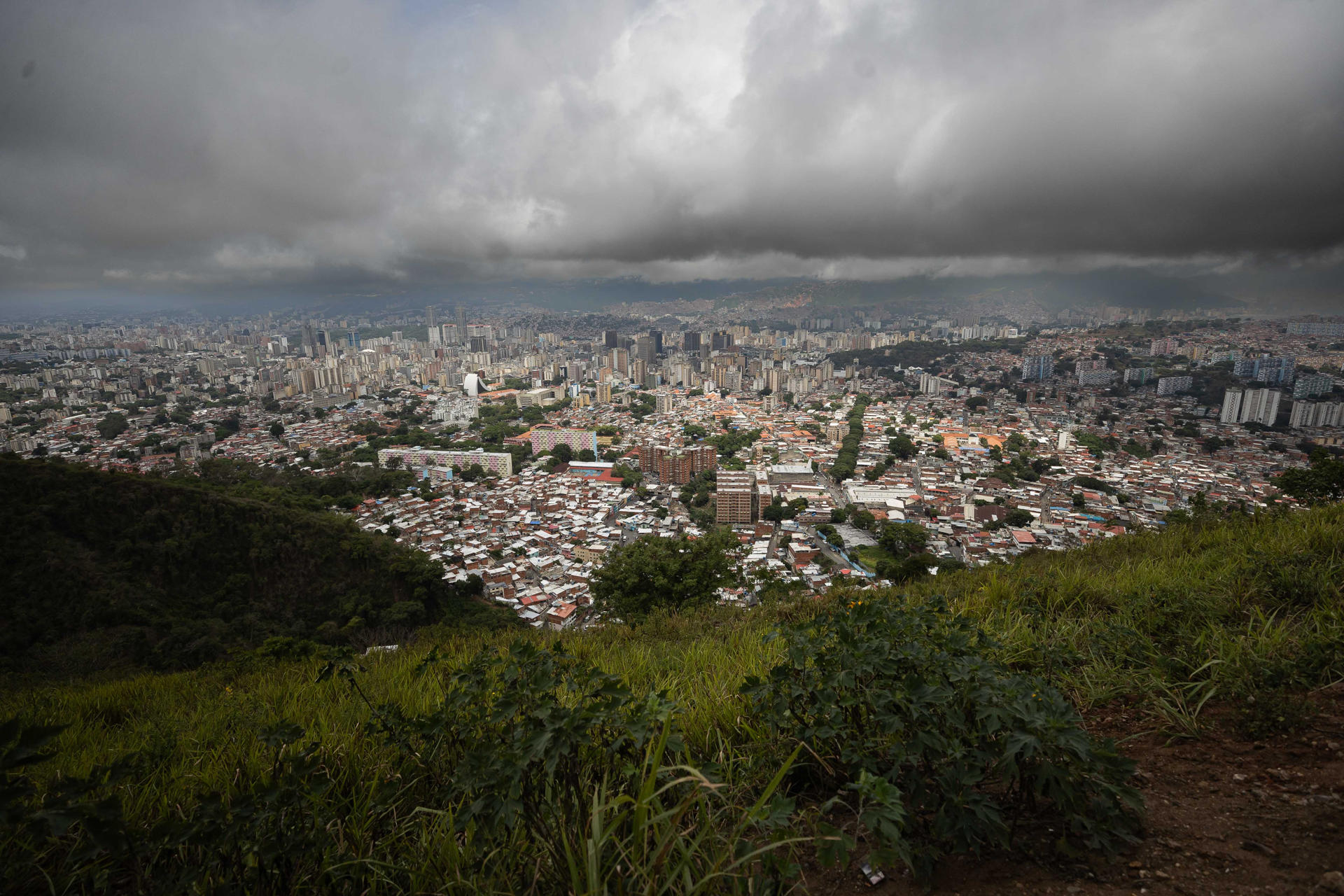 La lluvia, fenómeno de cuidado en El Ávila tras el doblete sísmico que afectó Caracas y La Guaira