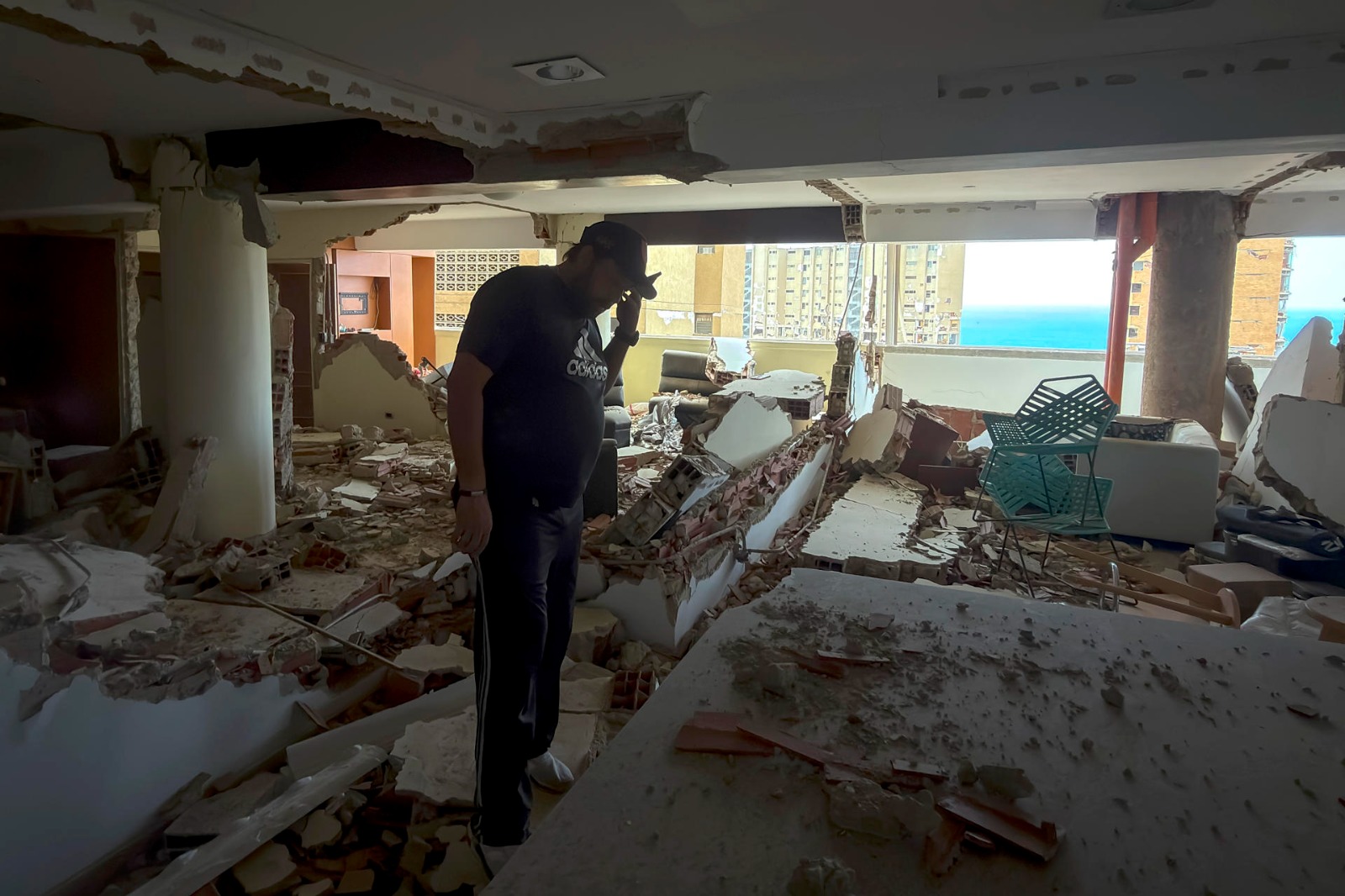 Casi un mes sin respuestas: abuelo busca a su nieto desaparecido tras terremotos en Venezuela