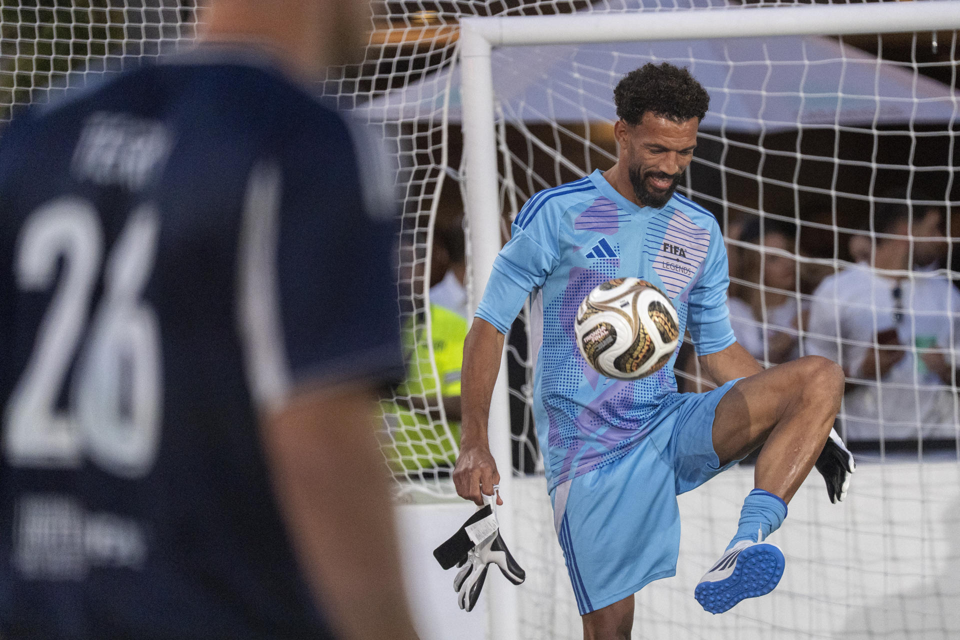 Vozinha sufrió un contratiempo antes de incorporarse a su nuevo equipo tras el Mundial