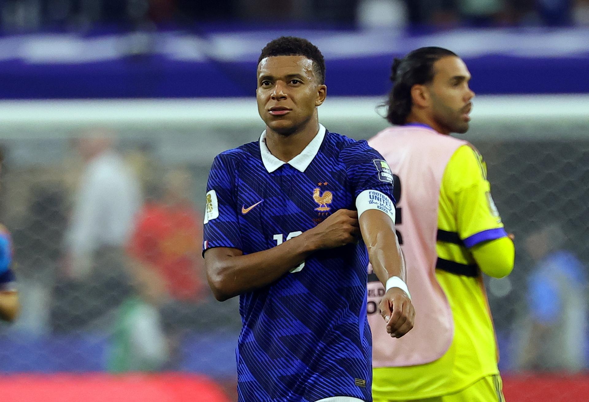 El bronce que nadie quiere, pero que asegura los goles que necesita Mbappé